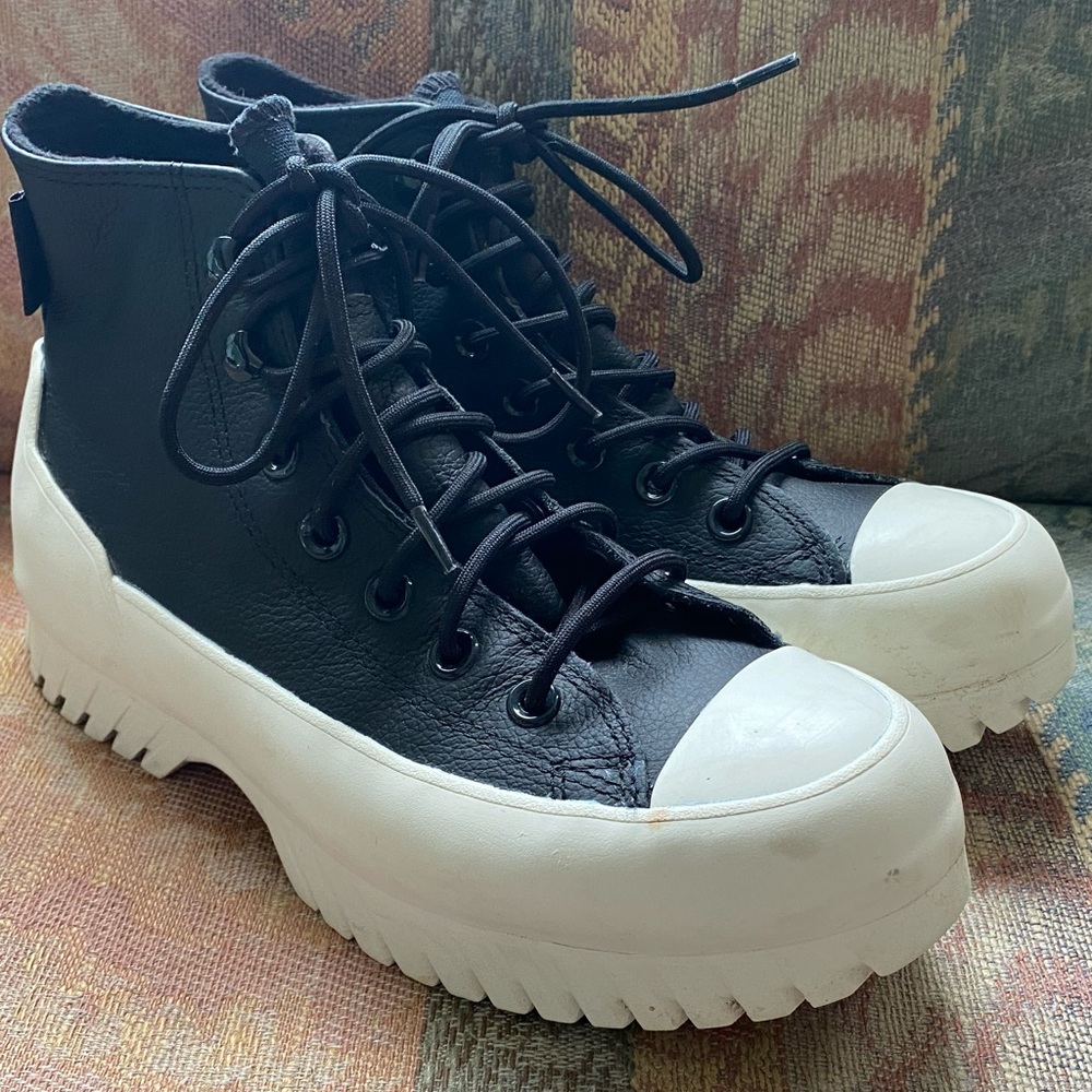 Converse All Star Lugged Winter 2.0 size 8.5